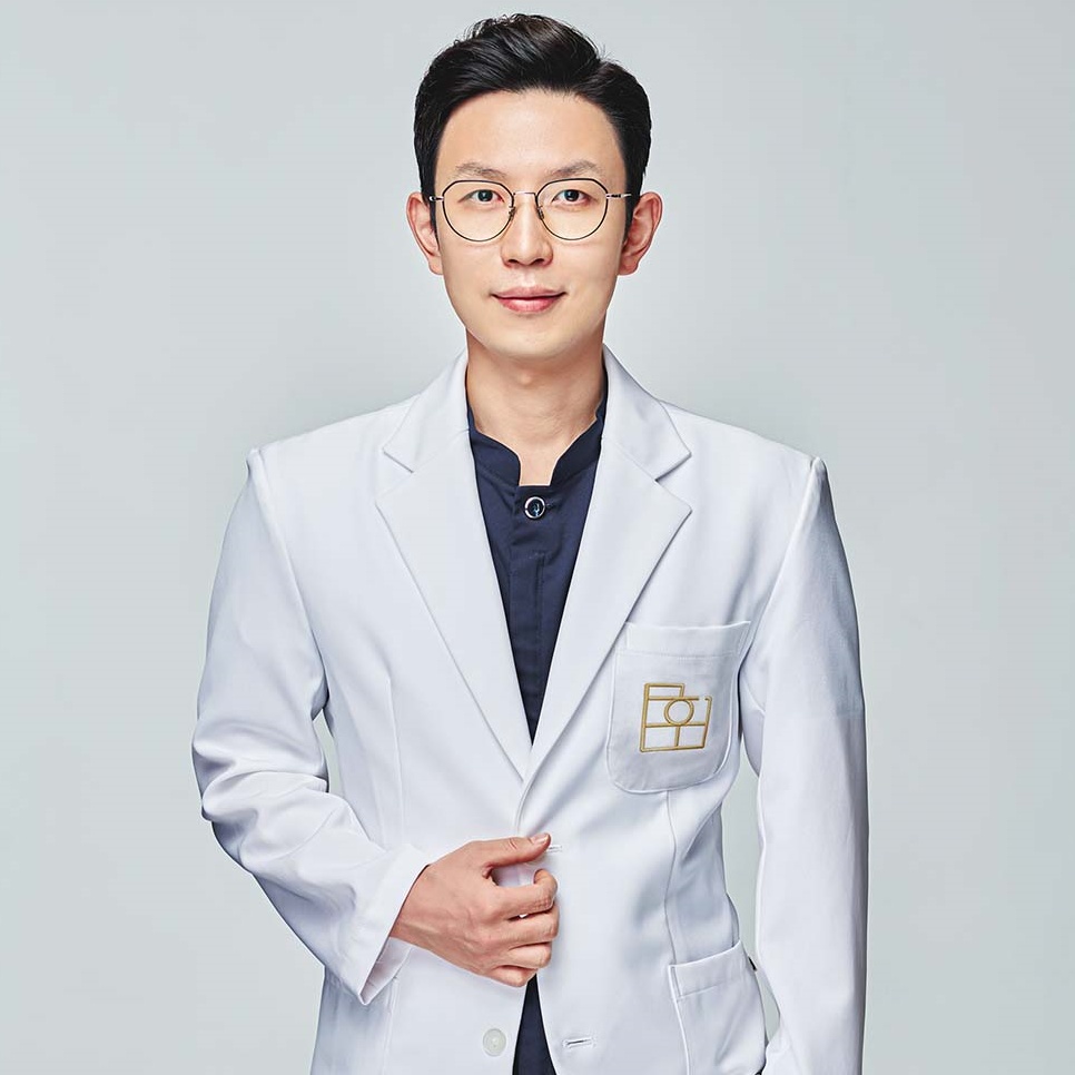 후한의원 강남점 홍진우 원장 프로필 사진