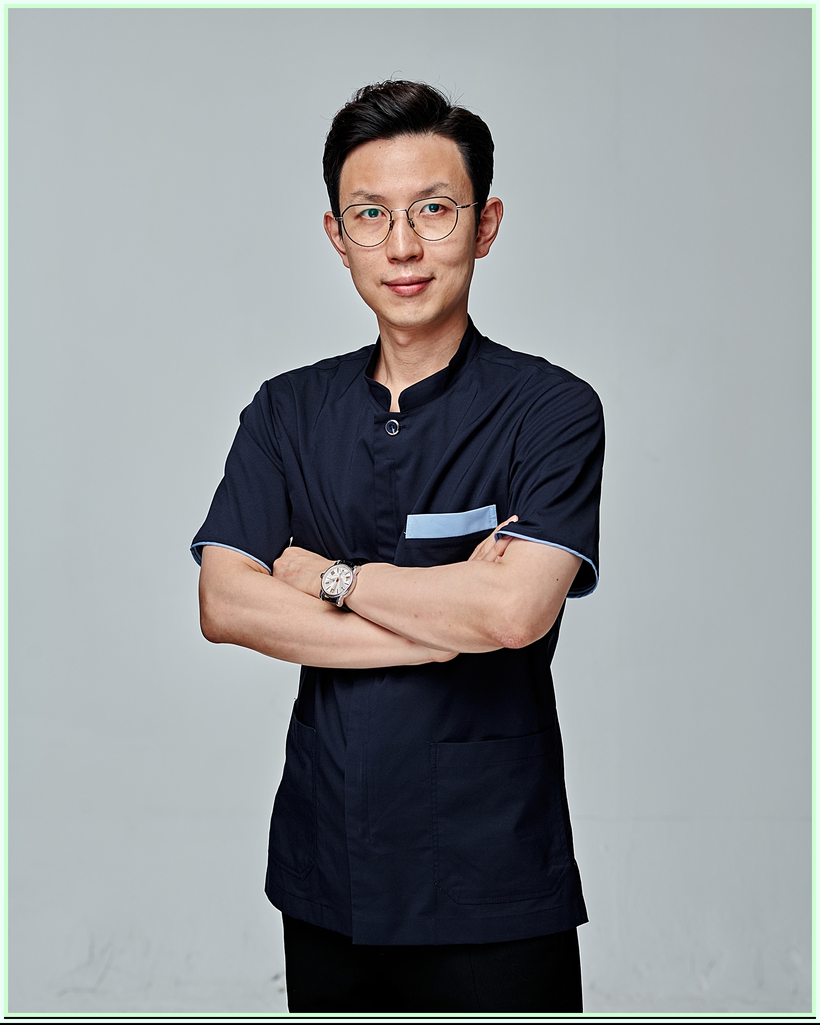 강남점 홍진우 원장님 사진